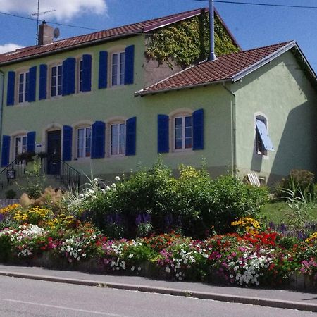 Chambres D'Hotes Au Presbytere Racrange Bagian luar foto